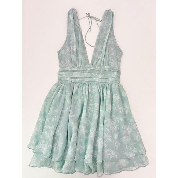 Abercrombie & Fitch plunge neck floral mini dress (size small) - Picture 6 of 6